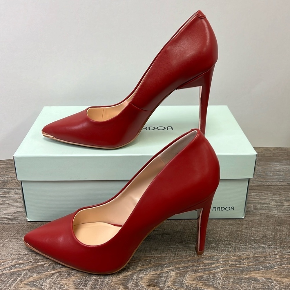 Jenn Ardor Women’s 4” Stiletto Heels Size 7